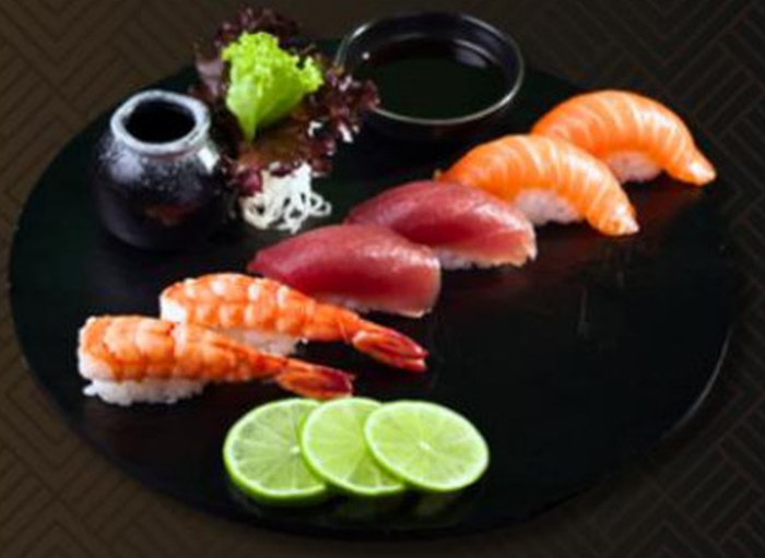 50. Nigiri Sake