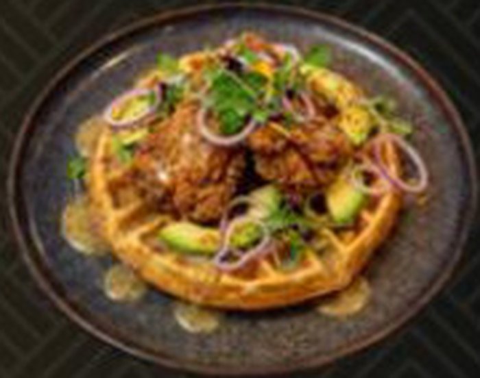 MT11. CHICKEN WAFFLE